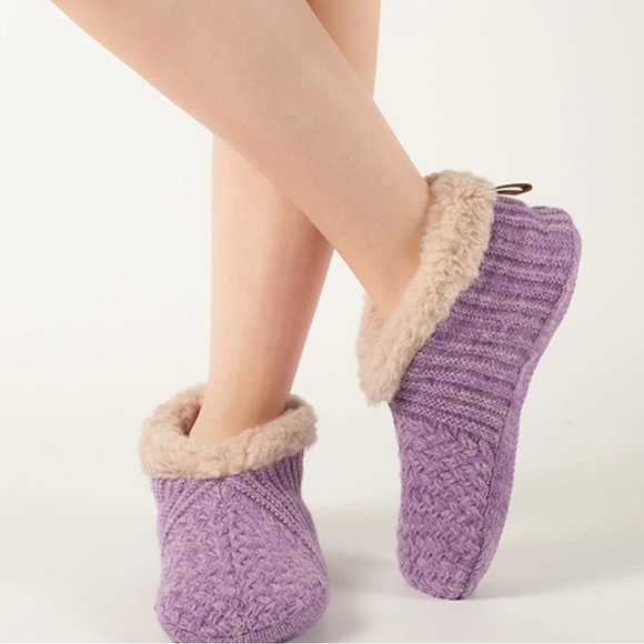 pacas Shoes - pacas women’s alpaca lined gripper slippers 7 - 8.5
